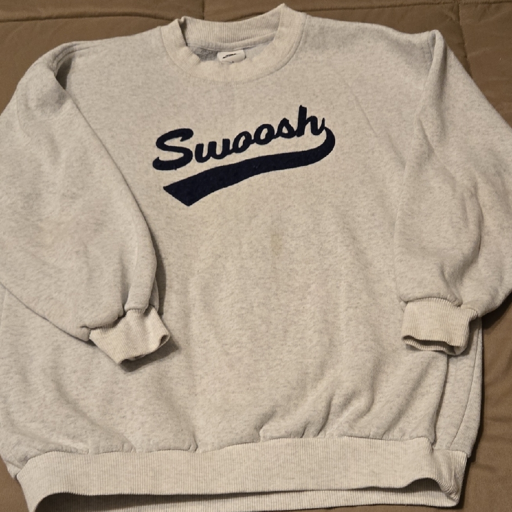 Nike SWOOSH Crewneck Sweatshirt